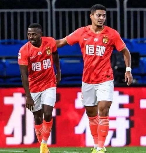 最近足球爆料视频最新,球星转会内幕大曝光  第2张 最近足球爆料视频最新,球星转会内幕大曝光  第2张